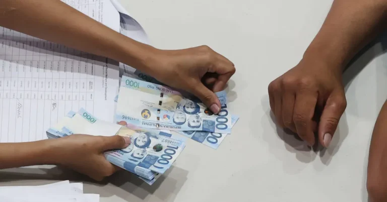 DSWD begins P2000 Uplift cash aid rollout this week